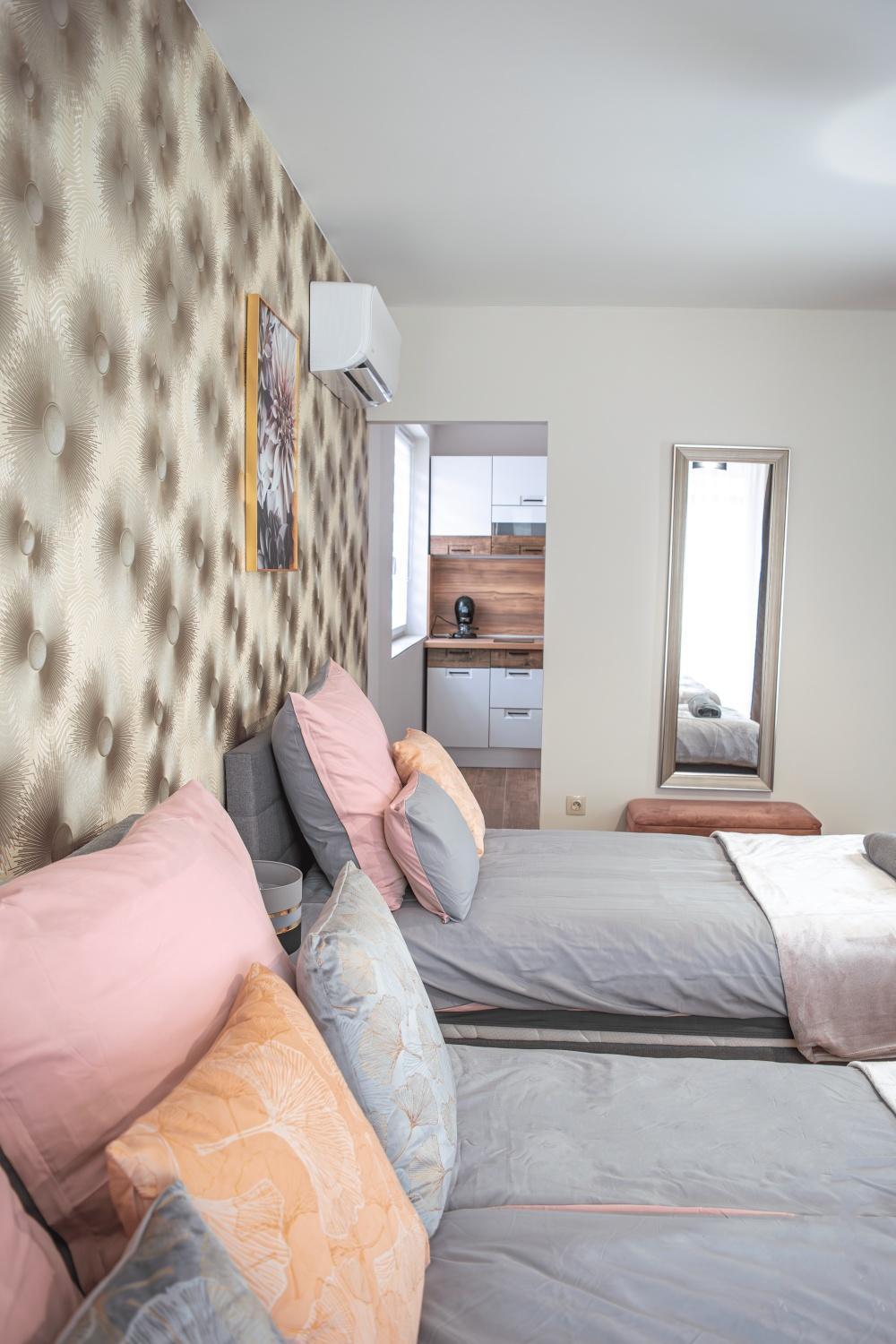 Oazis Tapolca Apartman Miskolc Kültér fotó